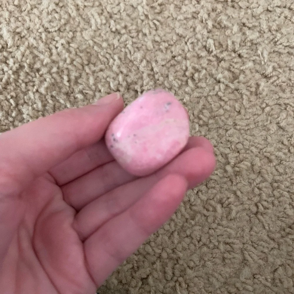 Pink Rhodonite - Picture 4 of 4